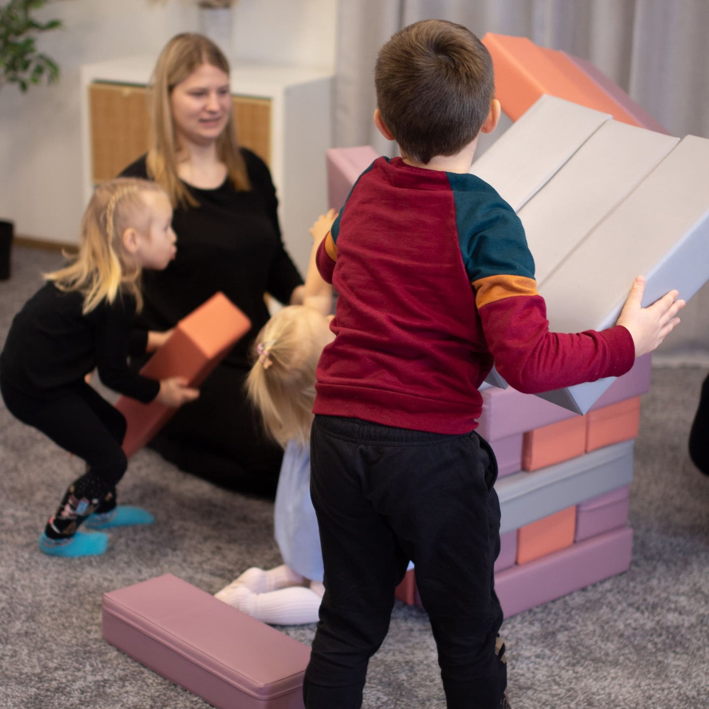 Soft Play Tumbling Tower – MEGA Jenga