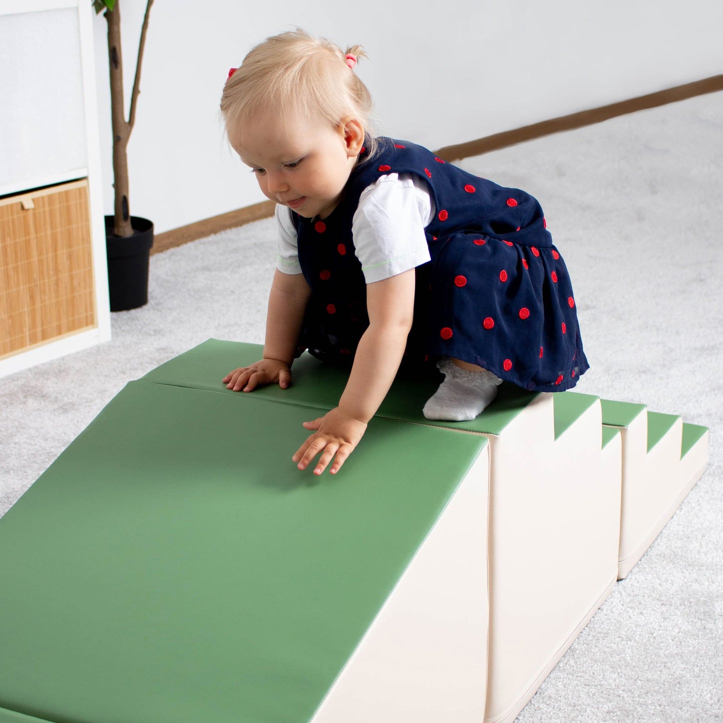 Soft Play komplekts ar kāpnēm un slidkalniņu - Transformers