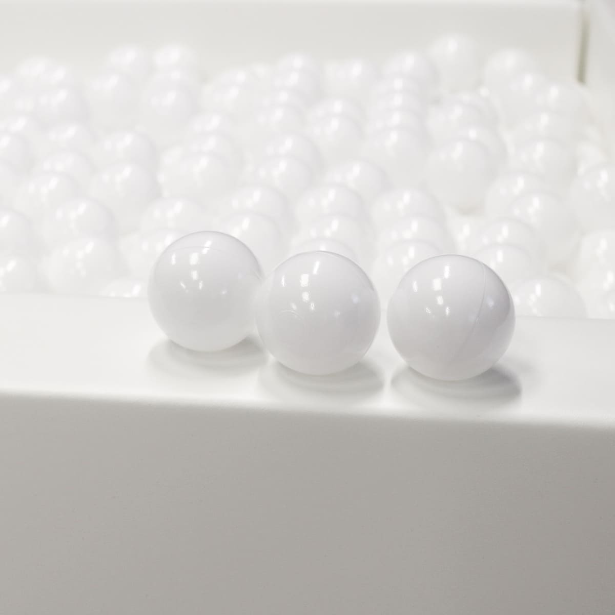 White Ball Pit Balls (Large, 7cm, 500pcs)