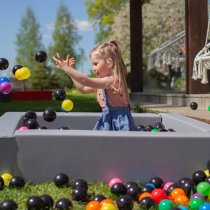 Square Ball Pit