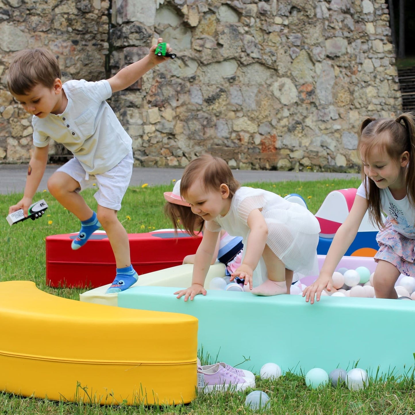 Soft Play Square Ball Pit - Ball Play Heaven